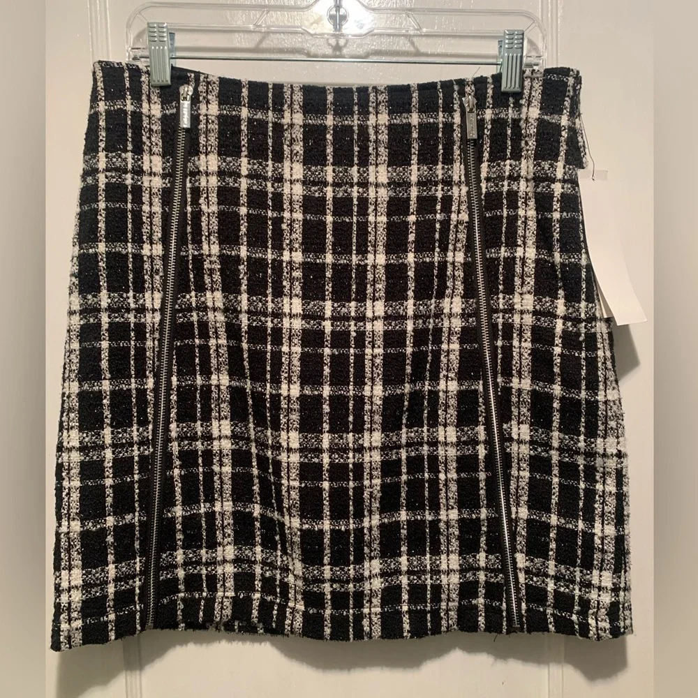 Calvin Klein NWT Black & White Plaid Tweed Metallic Sparkle Zipper Mini Skirt 6 - Picture 5 of 15